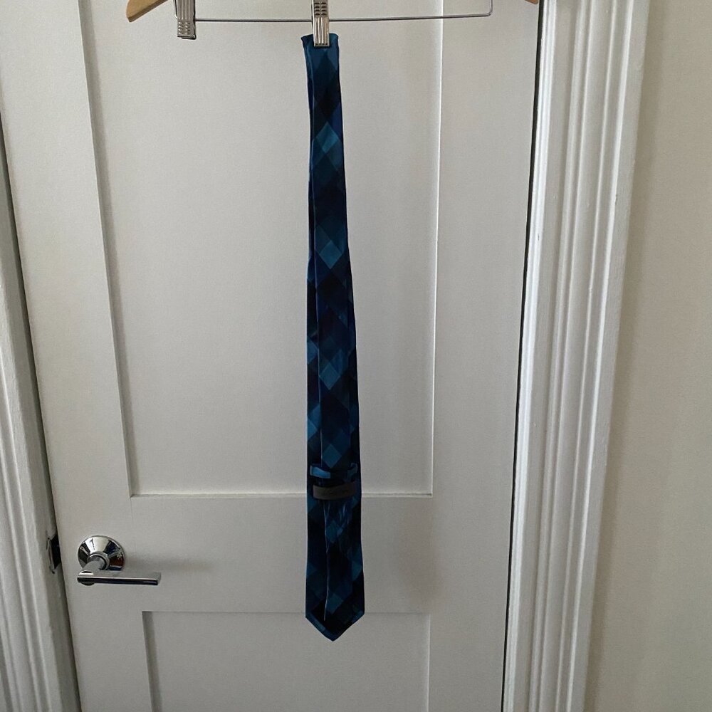 Calvin Klein Multicolor Pattern Classic Silk Tie - image 2